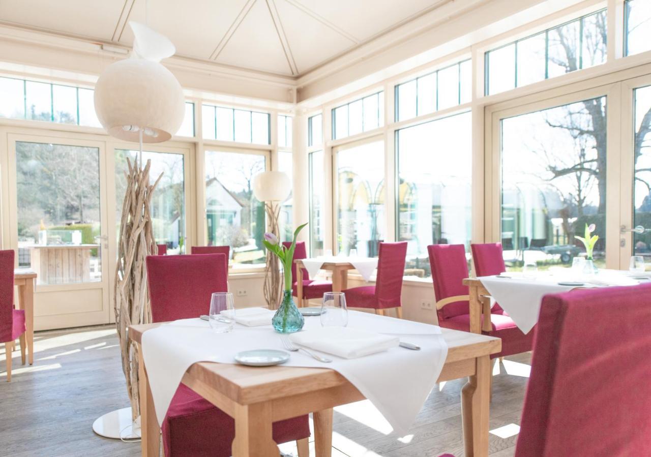 Biohotel Schlossgut Oberambach Extérieur photo
