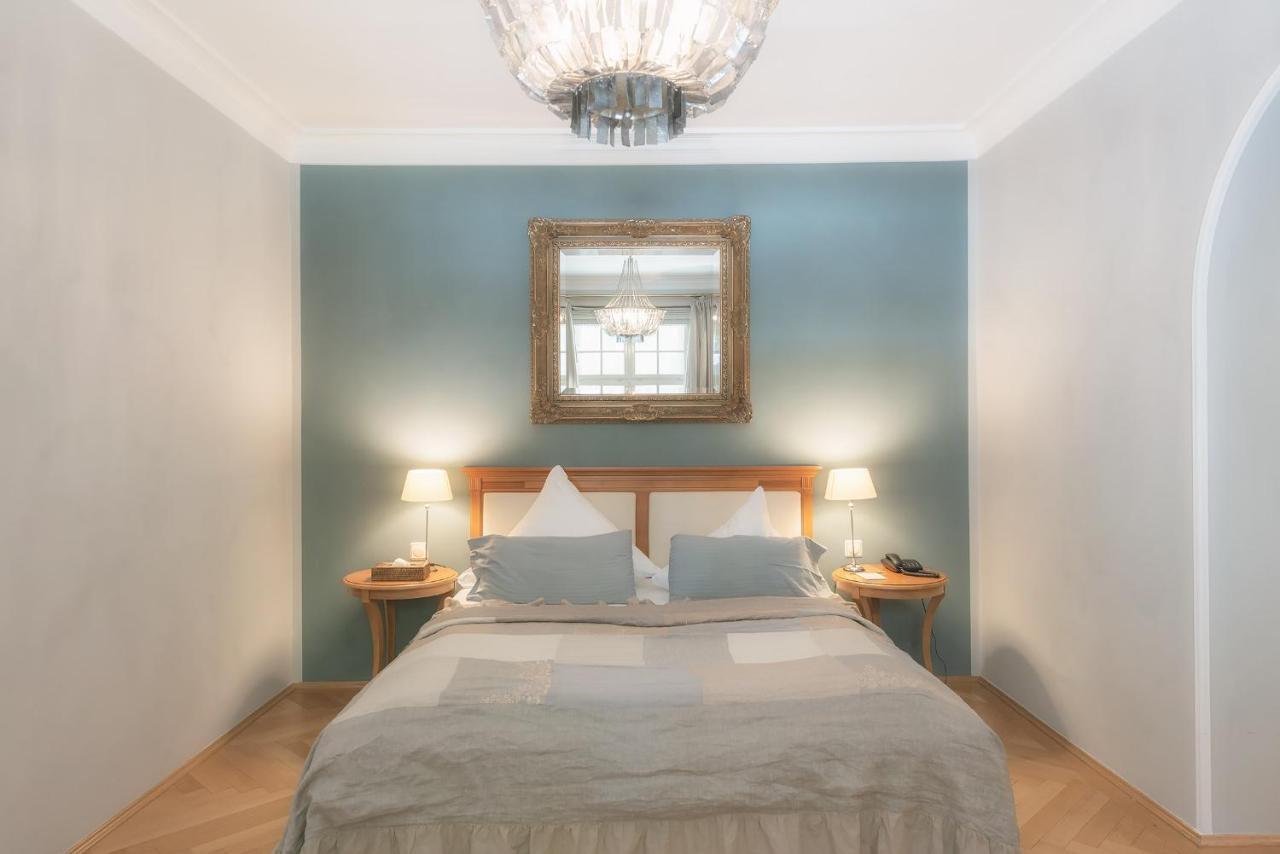 Biohotel Schlossgut Oberambach Extérieur photo