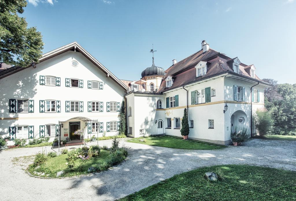 Biohotel Schlossgut Oberambach Extérieur photo