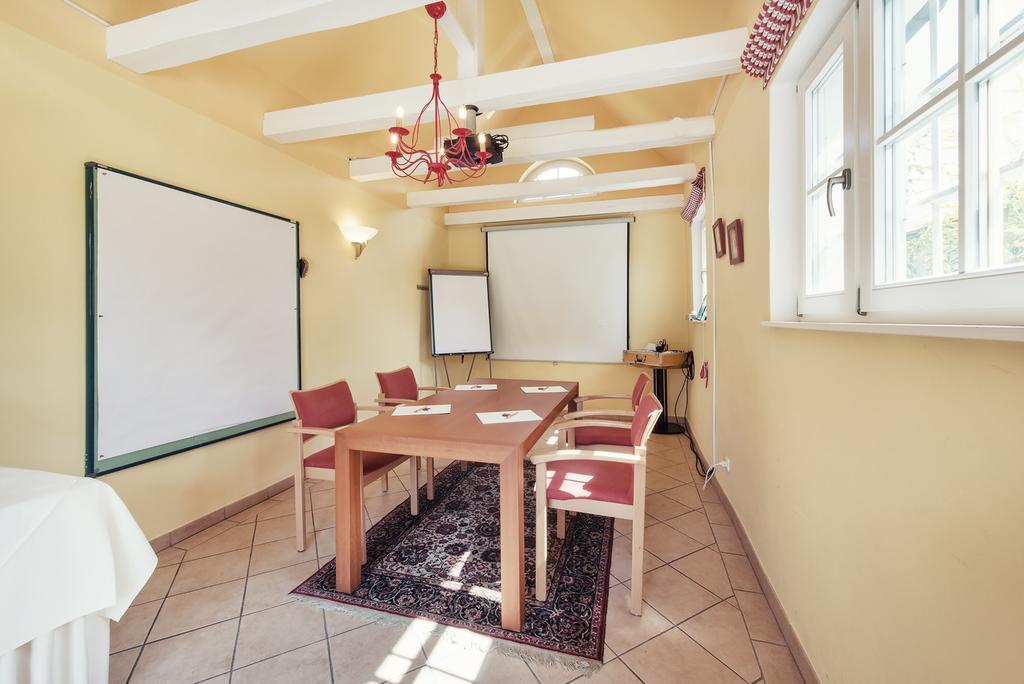 Biohotel Schlossgut Oberambach Extérieur photo