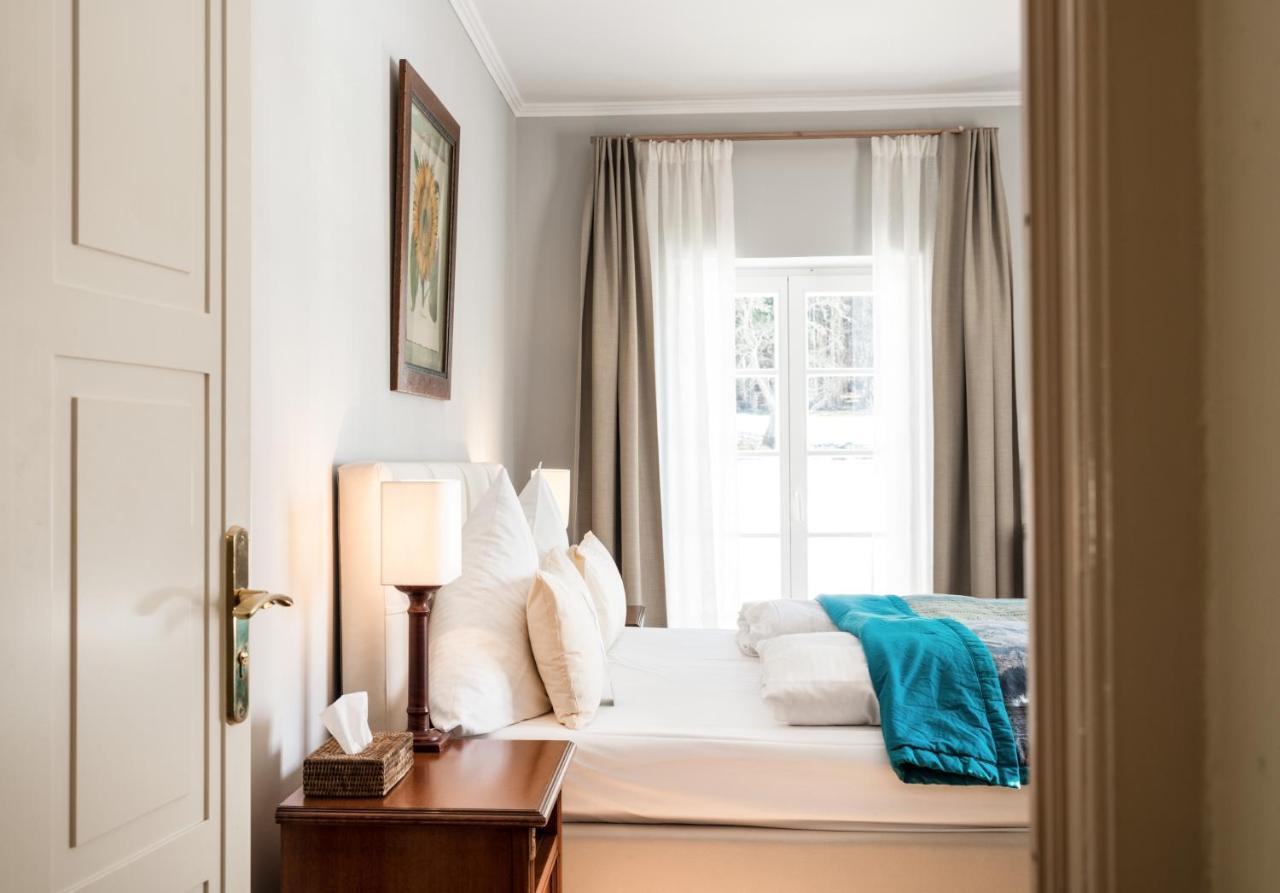 Biohotel Schlossgut Oberambach Extérieur photo